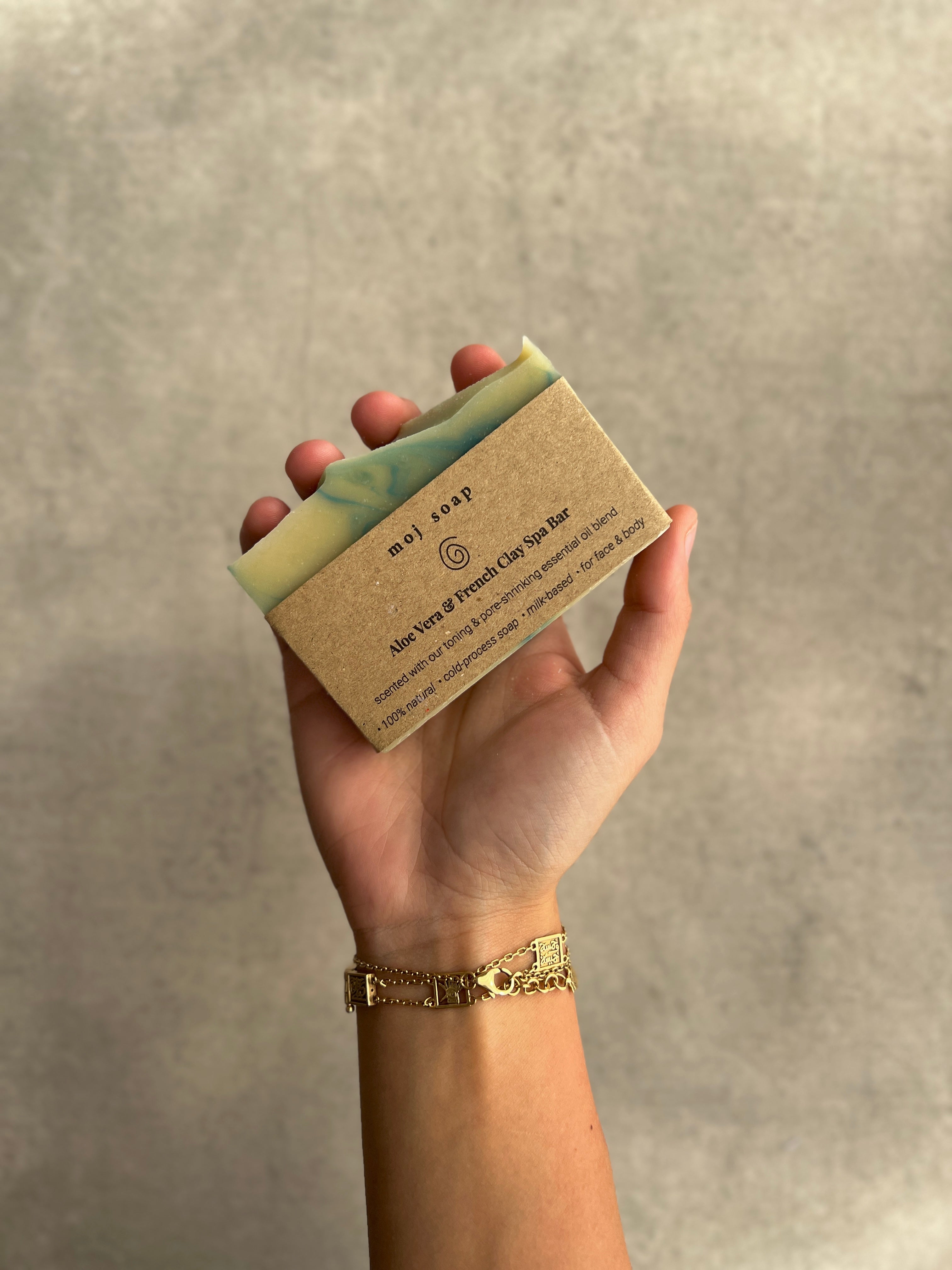 Aloe Vera & French Clay Spa Bar